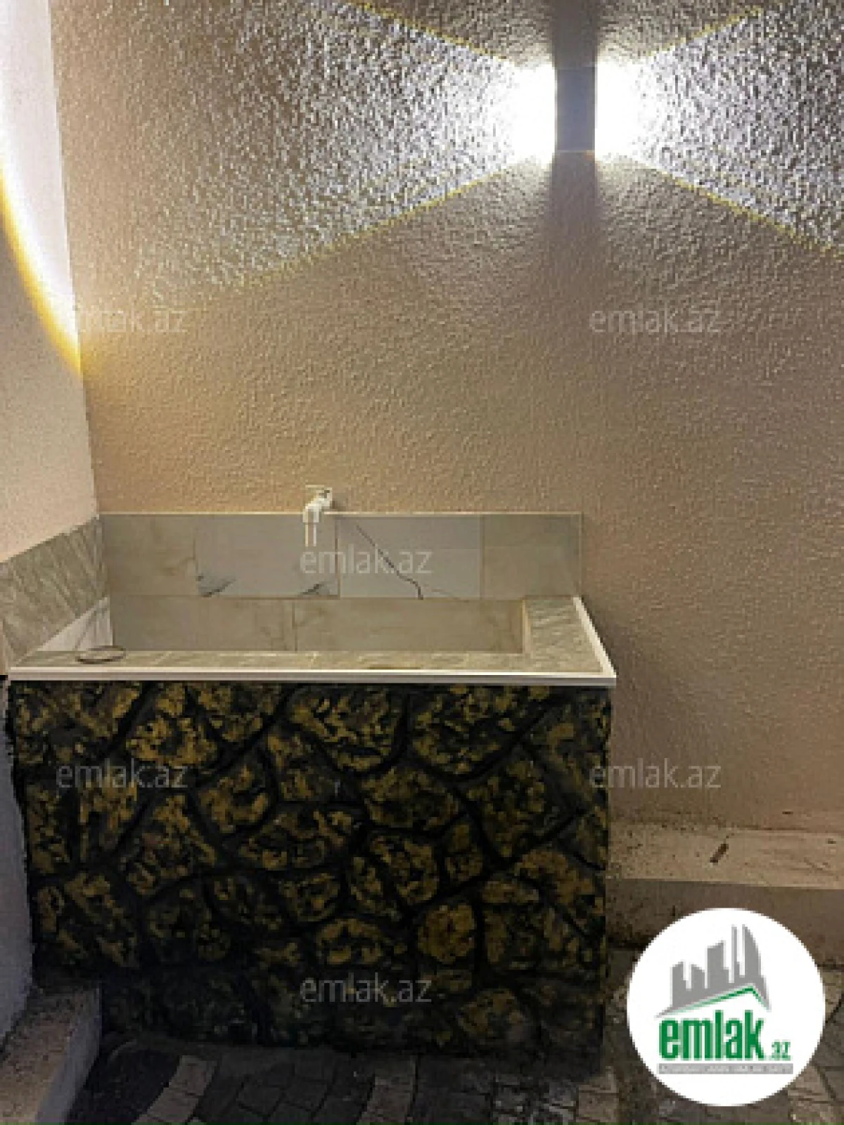 Satılır 6 otaqlı yeni tikili 230 m²