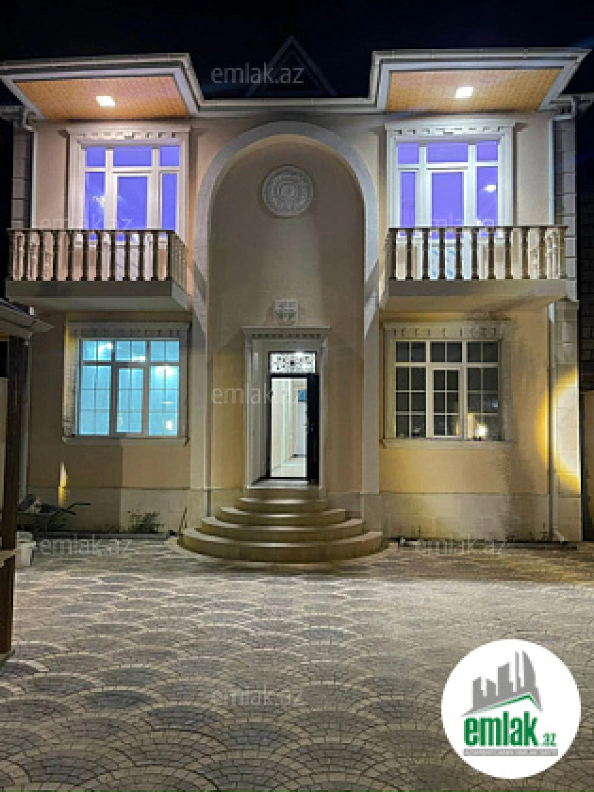 Satılır 6 otaqlı yeni tikili 230 m²