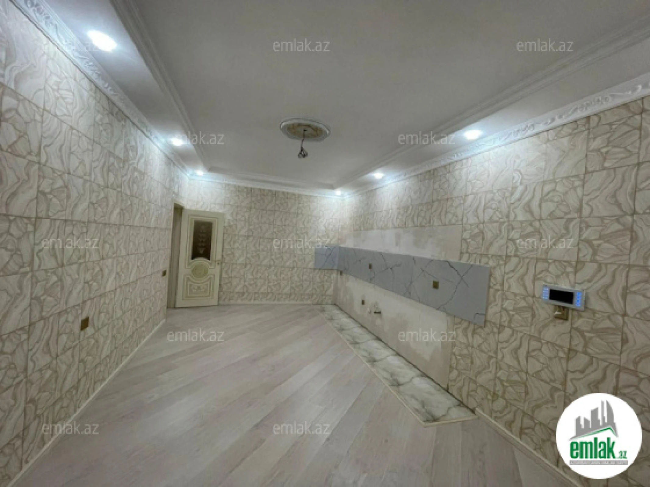 Satılır 6 otaqlı yeni tikili 230 m²