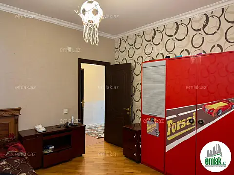 Satılır 3 otaqlı yeni tikili 140 m²