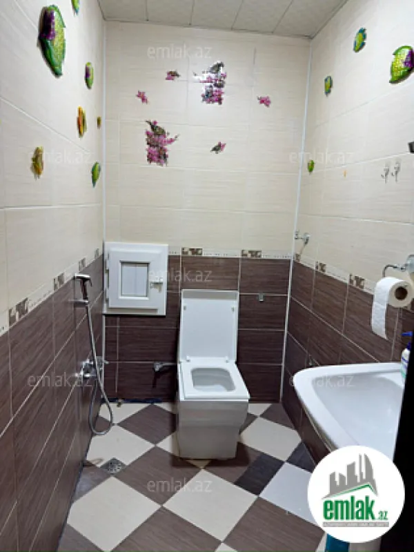 Satılır 3 otaqlı yeni tikili 140 m²