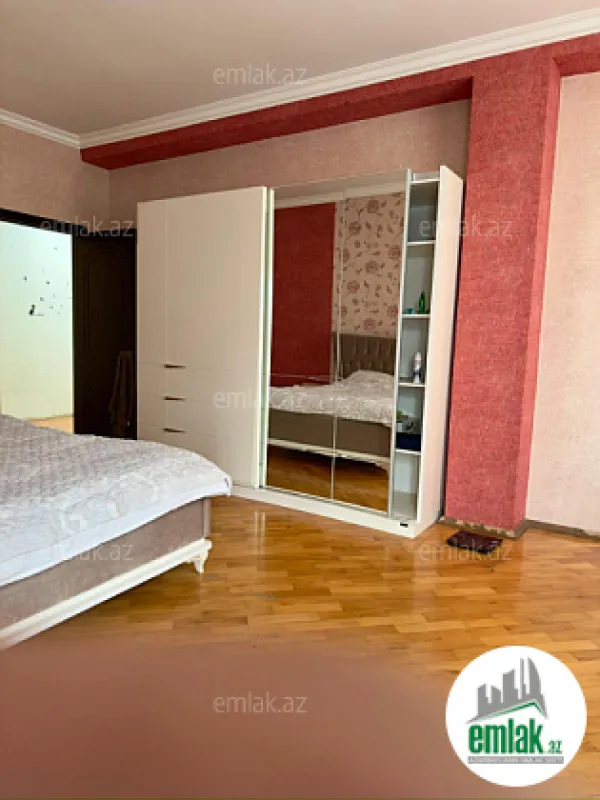 Satılır 3 otaqlı yeni tikili 140 m²