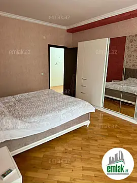 Satılır 3 otaqlı yeni tikili 140 m²