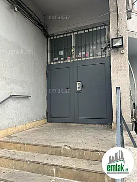Satılır 3 otaqlı köhnə tikili 86 m²