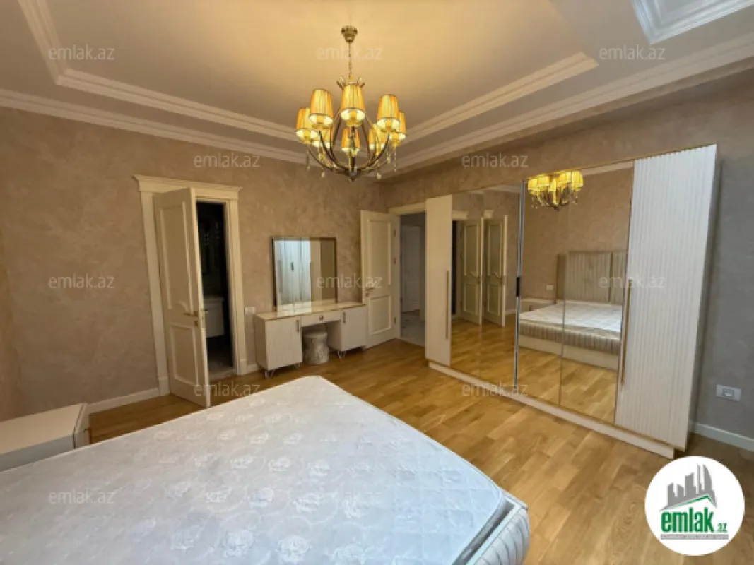 Satılır 4 otaqlı yeni tikili 188 m²