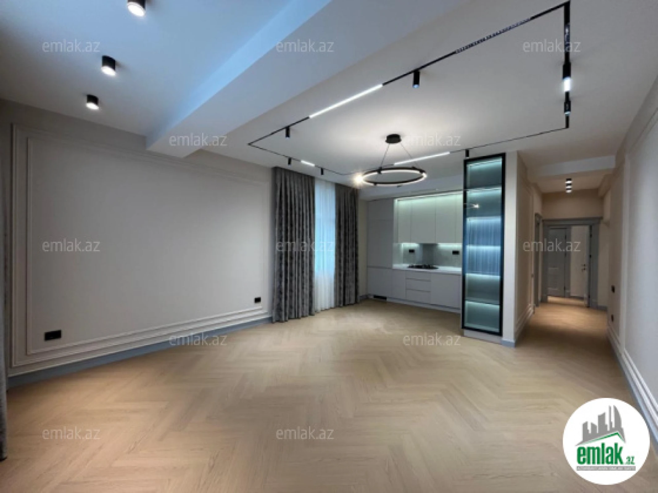 Satılır 3 otaqlı yeni tikili 120 m²