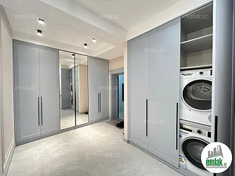 Satılır 3 otaqlı yeni tikili 120 m²