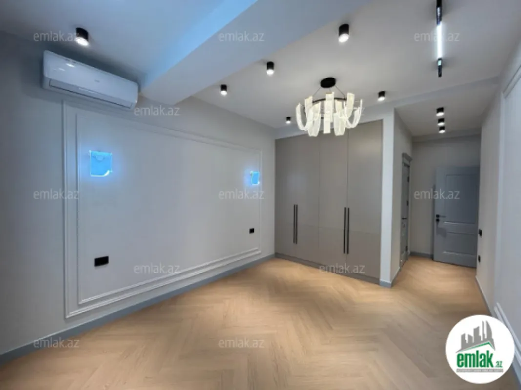 Satılır 3 otaqlı yeni tikili 120 m²