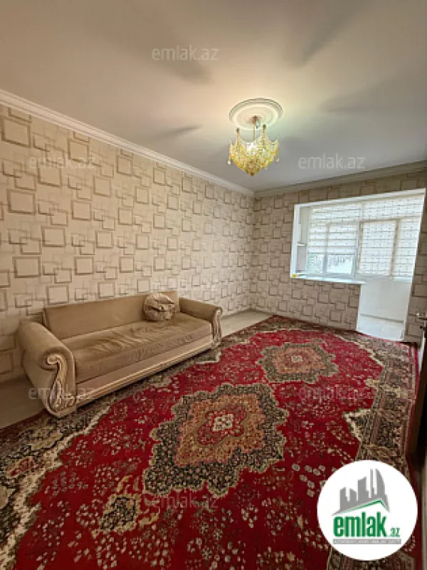 Satılır 2 otaqlı köhnə tikili 40 m²
