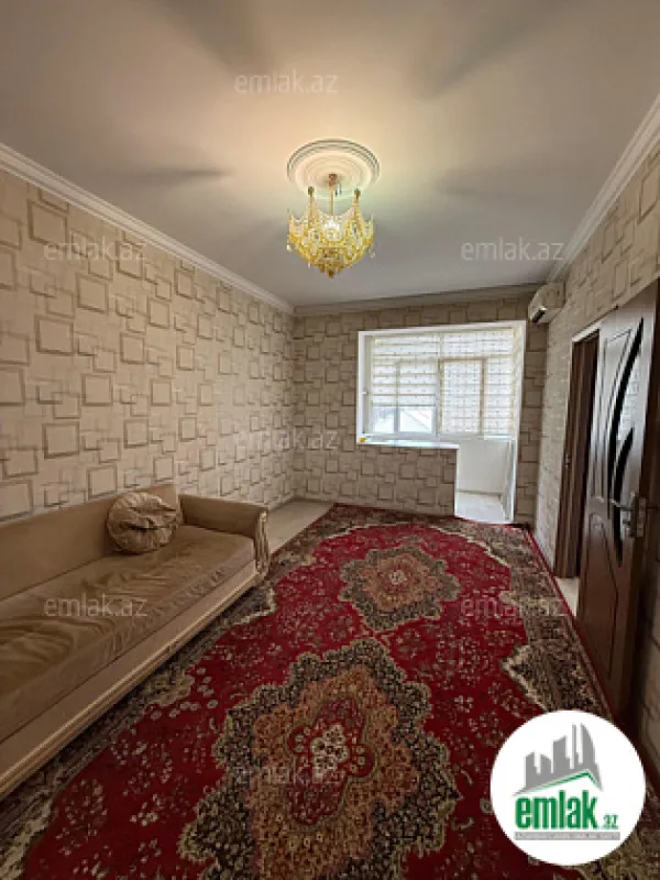 Satılır 2 otaqlı köhnə tikili 40 m²