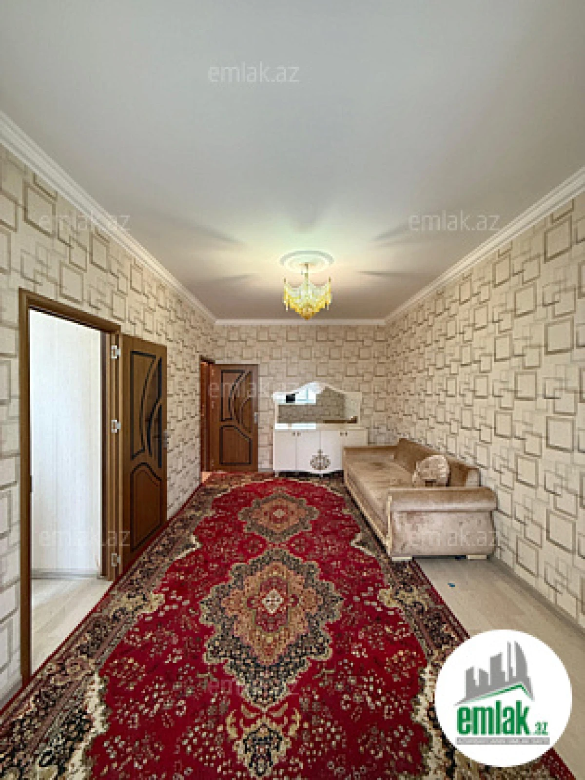 Satılır 2 otaqlı köhnə tikili 40 m²