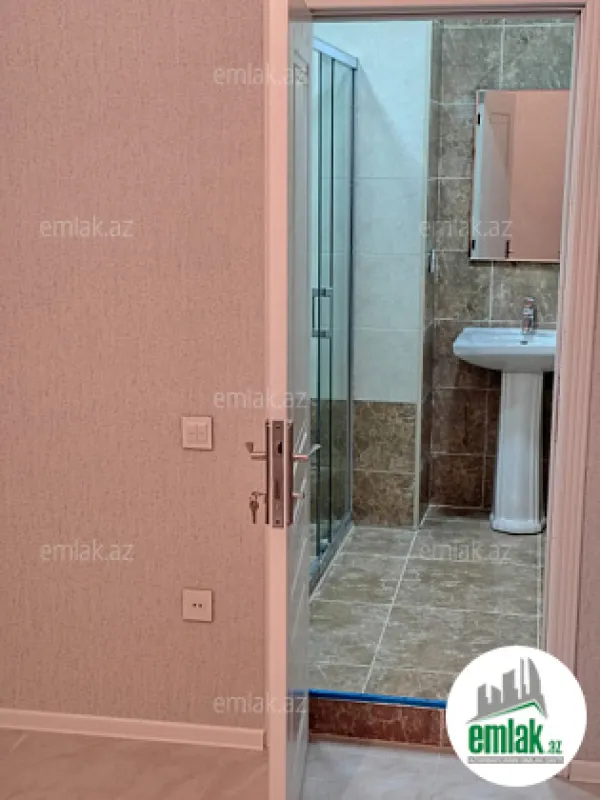 Satılır 2 otaqlı yeni tikili 64 m²