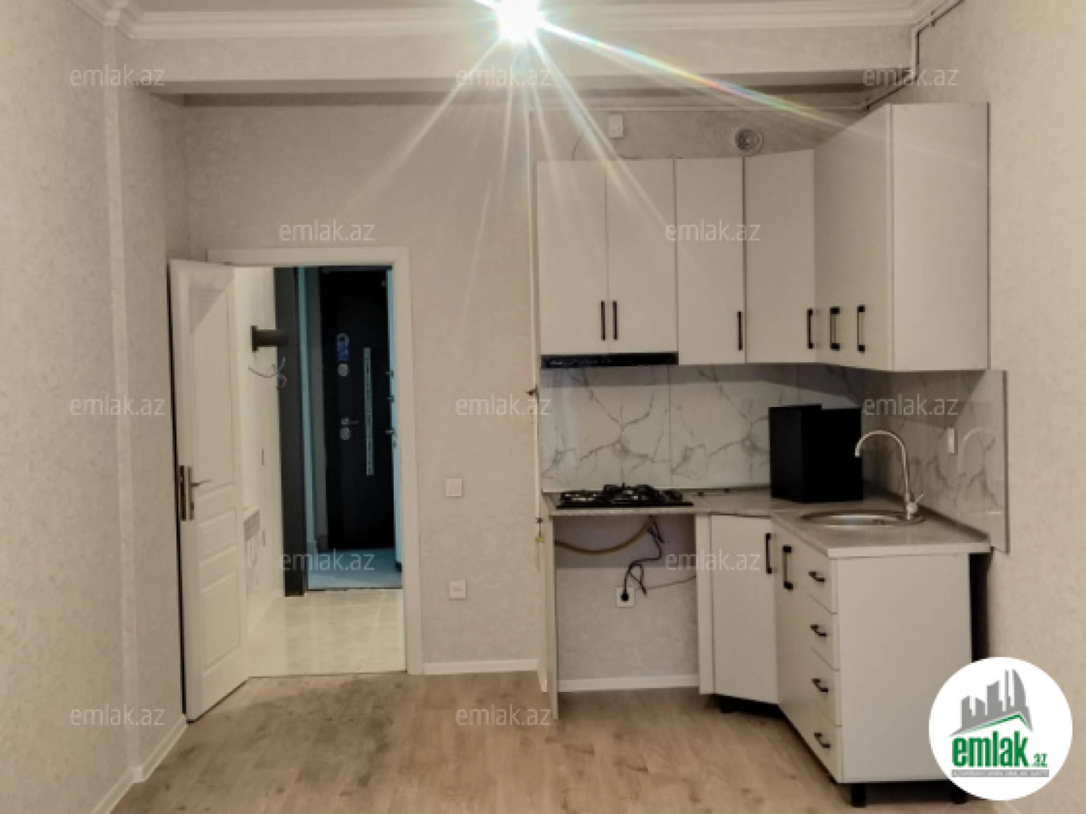 Satılır 2 otaqlı yeni tikili 64 m²