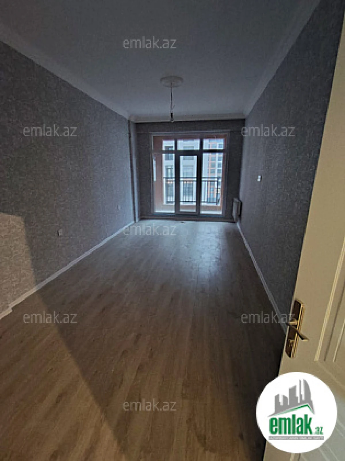 Satılır 2 otaqlı yeni tikili 64 m²