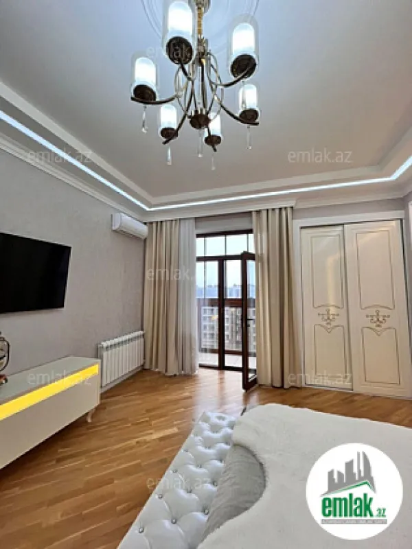 Satılır 2 otaqlı yeni tikili 100 m²