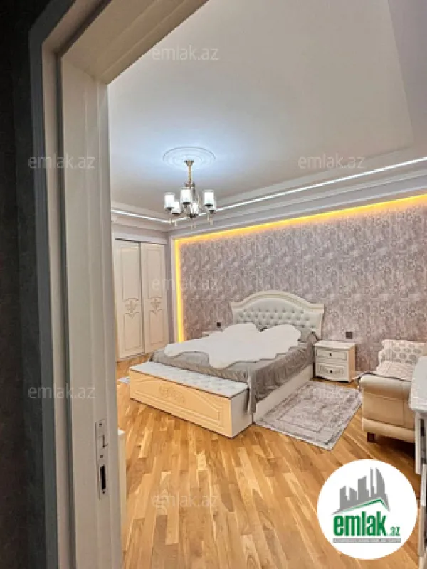 Satılır 2 otaqlı yeni tikili 100 m²