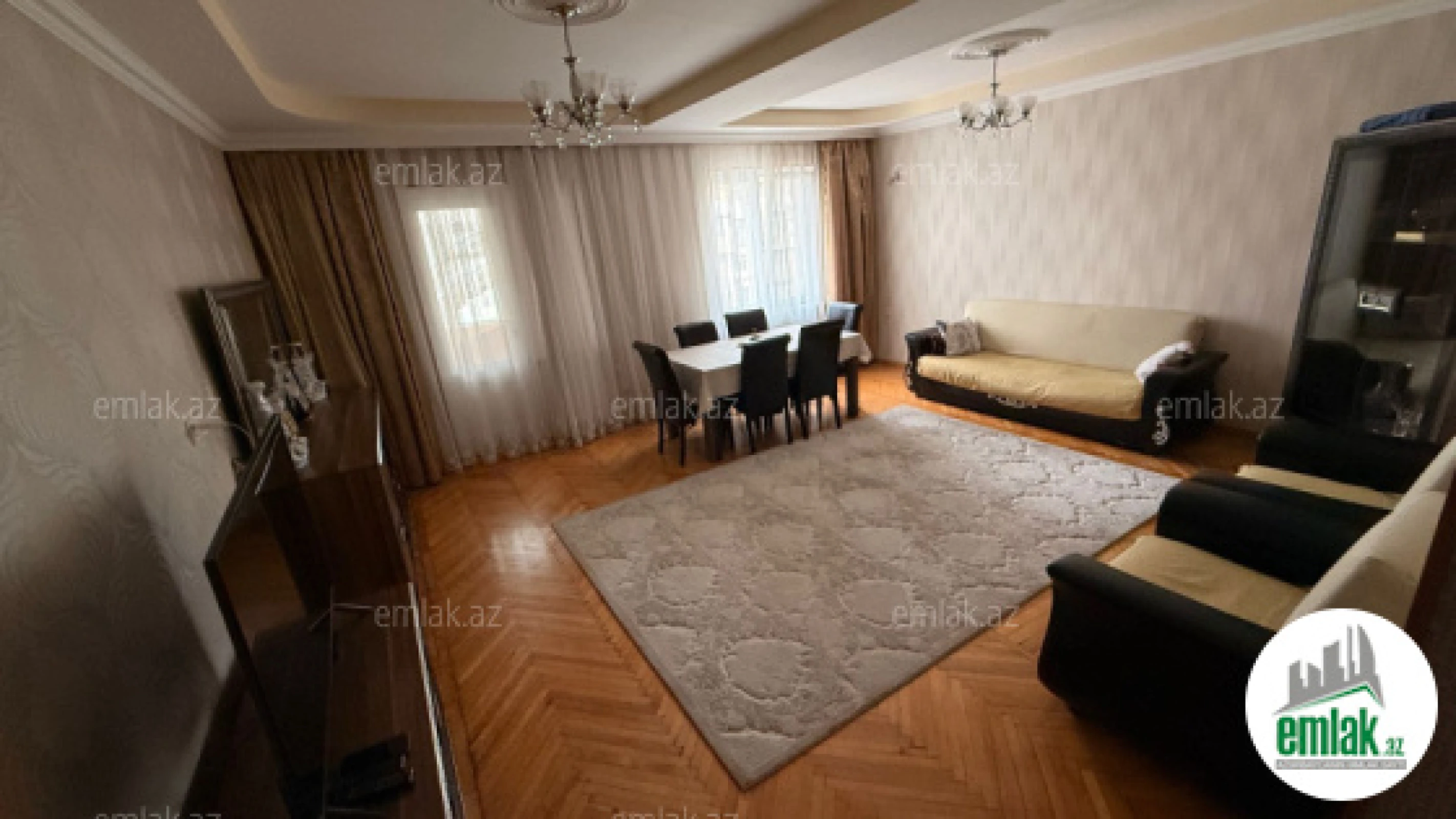 Satılır 4 otaqlı köhnə tikili 90 m²