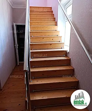 Satılır 8 otaqlı həyət evi 300 m²