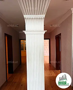 Satılır 8 otaqlı həyət evi 300 m²
