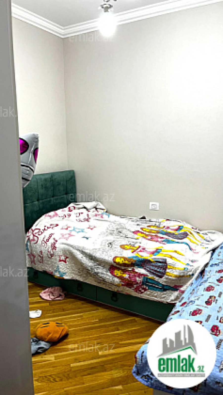 Satılır 3 otaqlı yeni tikili 105 m²