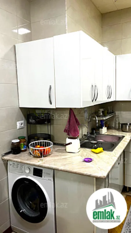 Satılır 3 otaqlı yeni tikili 105 m²