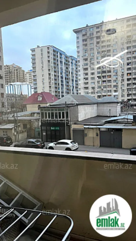 Satılır 3 otaqlı yeni tikili 105 m²