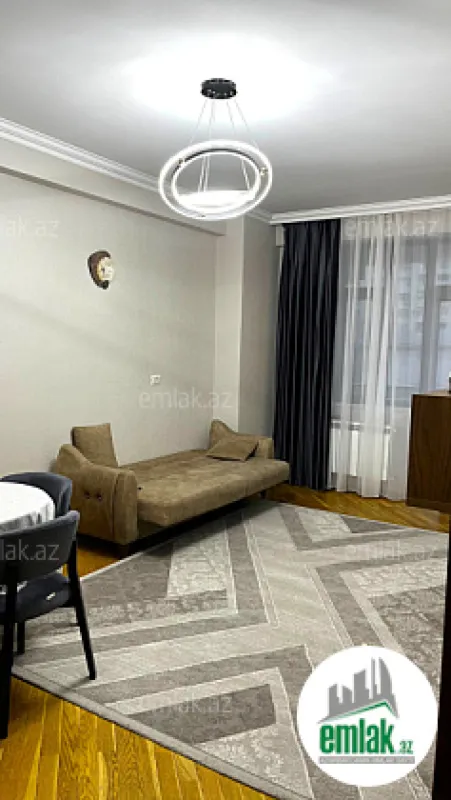 Satılır 3 otaqlı yeni tikili 105 m²