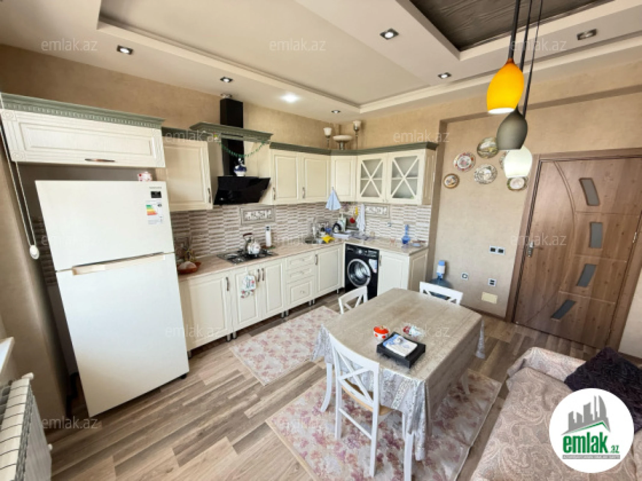 Satılır 2 otaqlı yeni tikili 86 m²