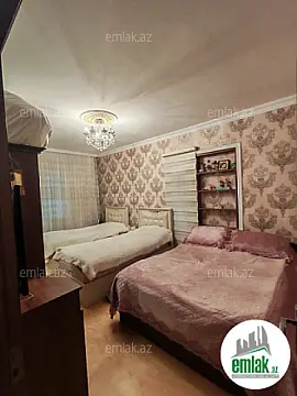 Satılır 3 otaqlı köhnə tikili 80 m²