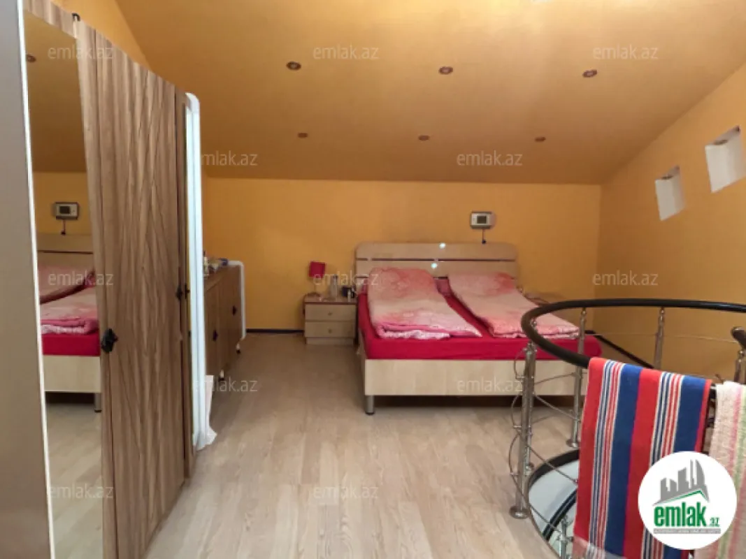 Satılır 2 otaqlı köhnə tikili 50 m²