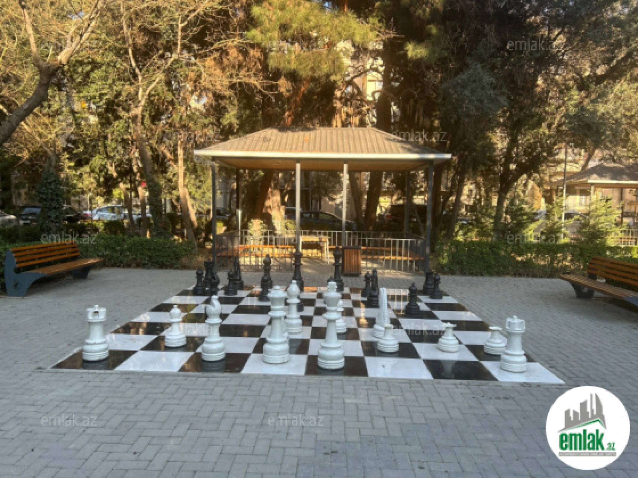 Satılır 2 otaqlı köhnə tikili 50 m²