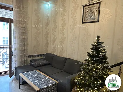 Satılır 2 otaqlı köhnə tikili 50 m²