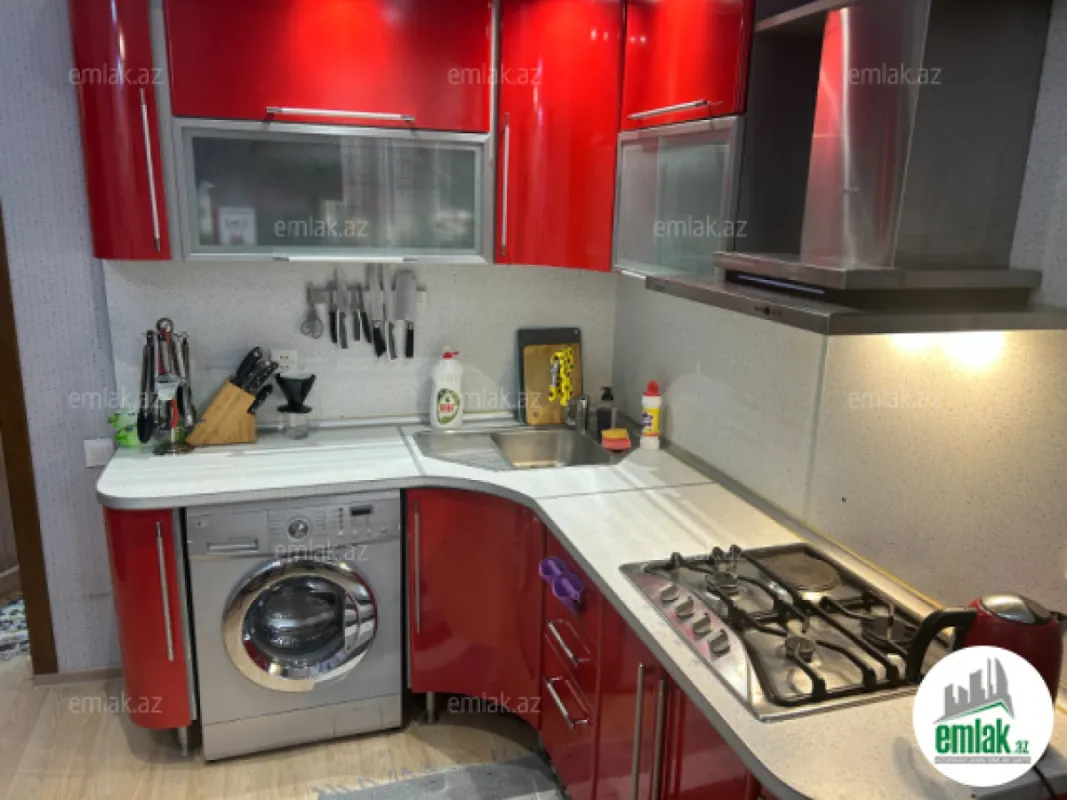 Satılır 2 otaqlı köhnə tikili 50 m²