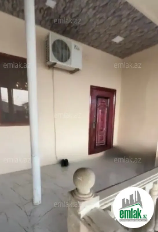 Satılır 4 otaqlı həyət evi 140 m²
