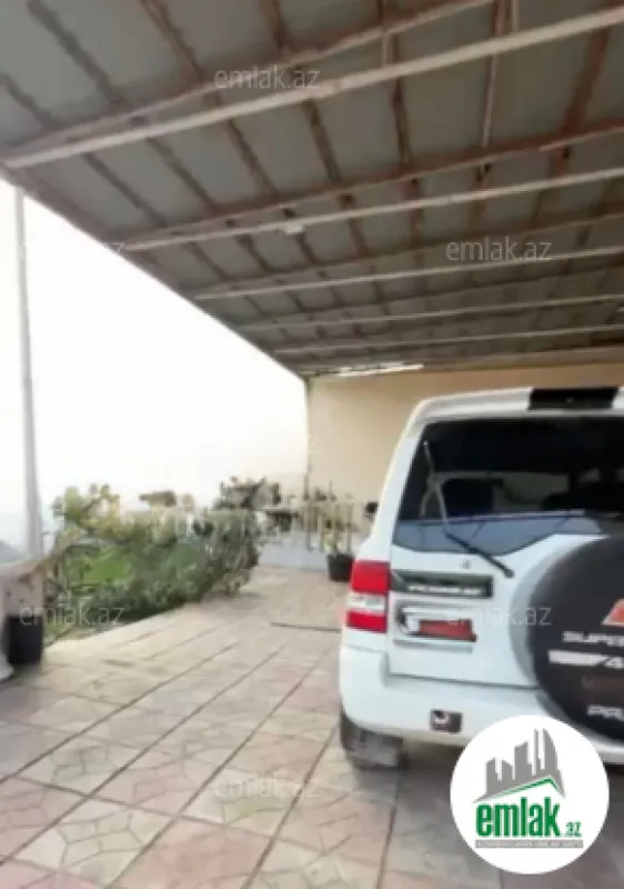 Satılır 4 otaqlı həyət evi 140 m²