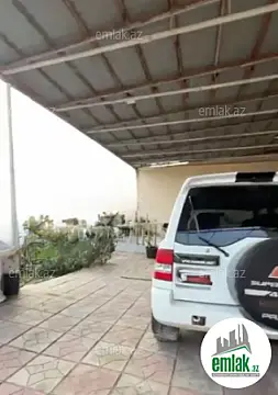 Satılır 4 otaqlı həyət evi 140 m²