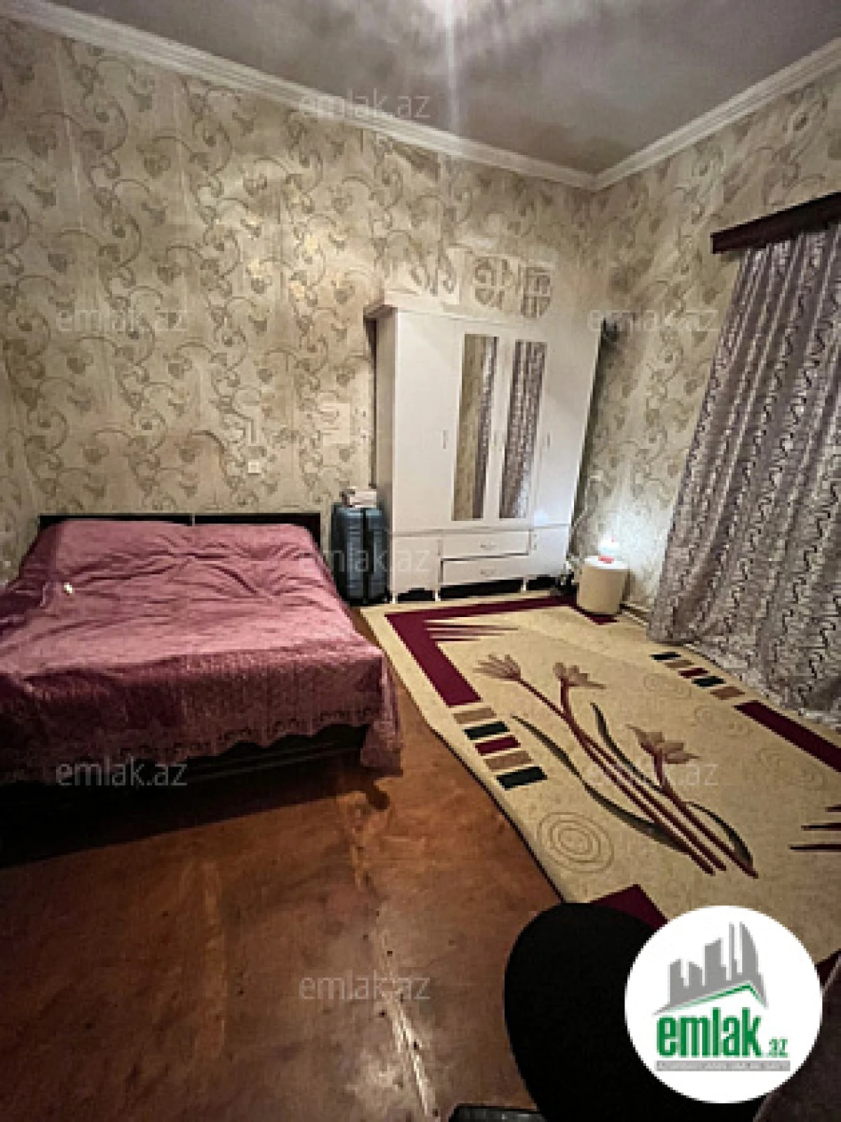 Satılır 4 otaqlı həyət evi 140 m²