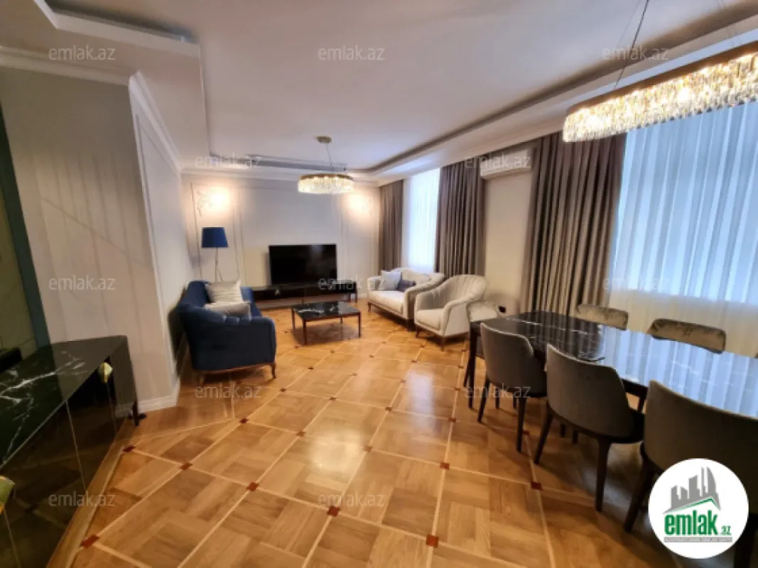 Satılır 3 otaqlı yeni tikili 140 m²
