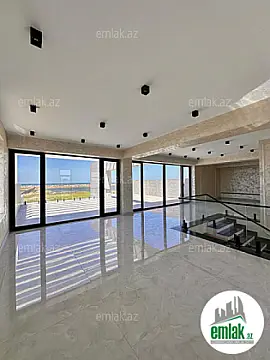 Satılır 7 otaqlı həyət evi 500 m²