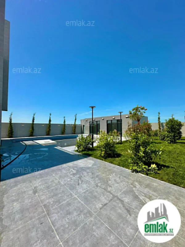 Satılır 7 otaqlı həyət evi 500 m²