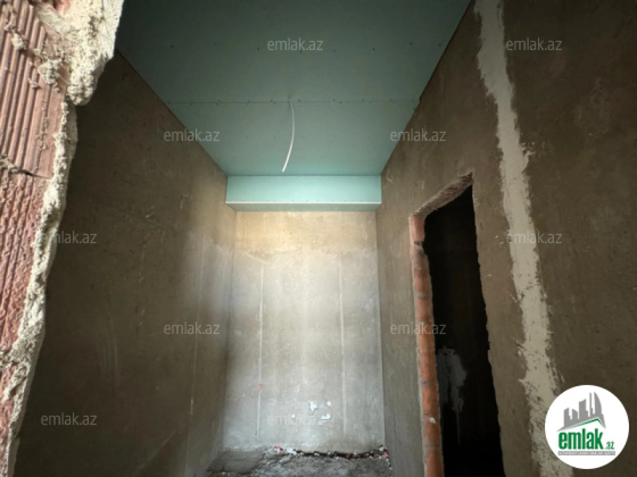 Satılır 7 otaqlı həyət evi 500 m²