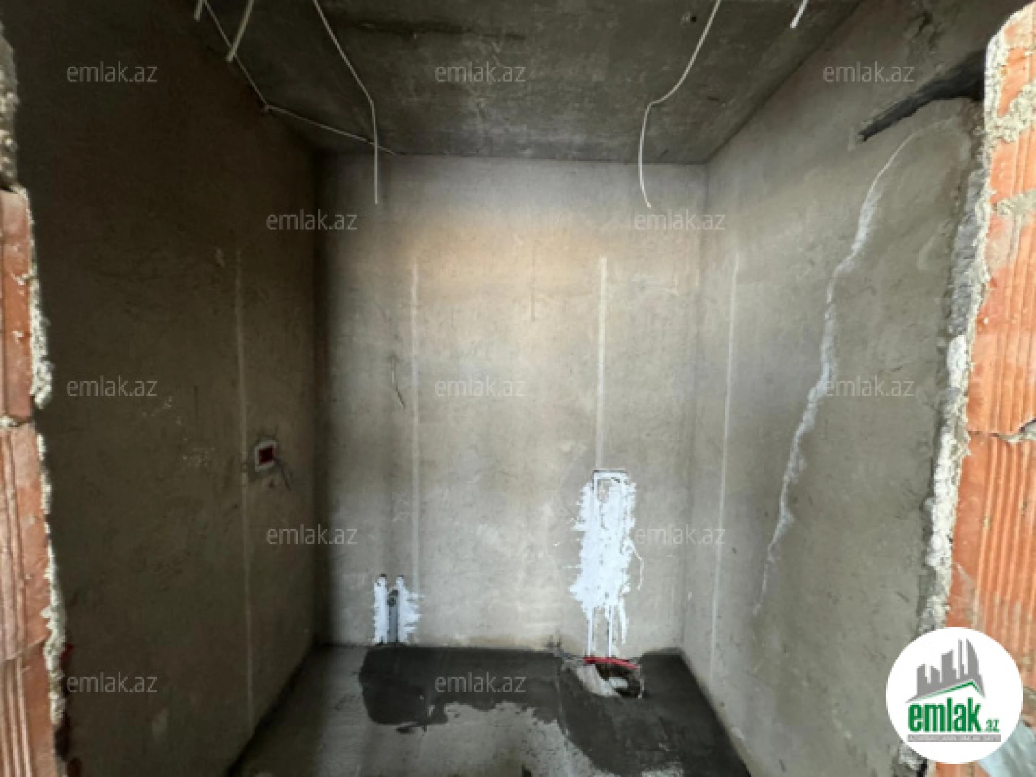 Satılır 7 otaqlı həyət evi 500 m²