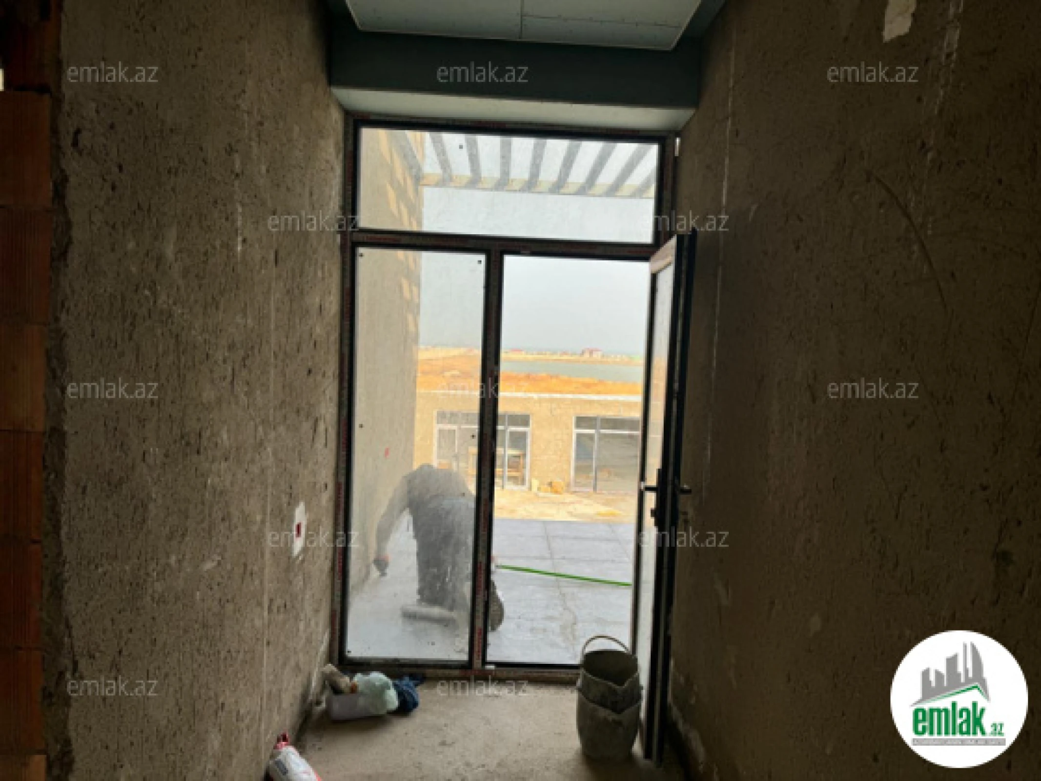 Satılır 7 otaqlı həyət evi 500 m²