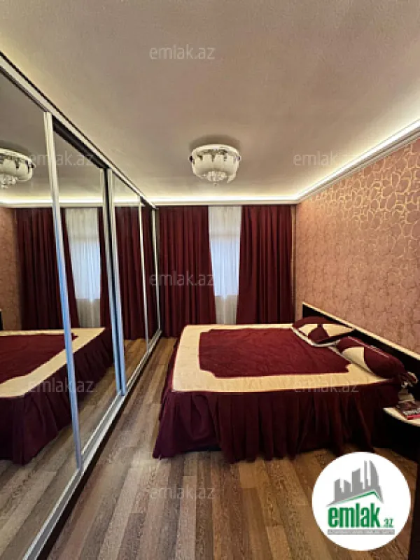 Satılır 2 otaqlı köhnə tikili 55 m²