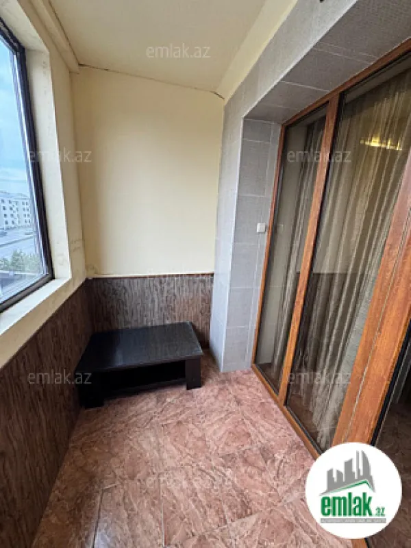 Satılır 2 otaqlı köhnə tikili 55 m²