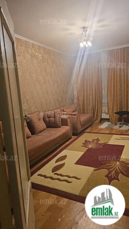 Satılır 2 otaqlı köhnə tikili 60 m²
