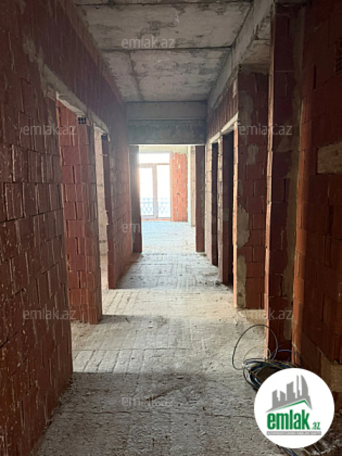 Satılır 3 otaqlı yeni tikili 147 m²