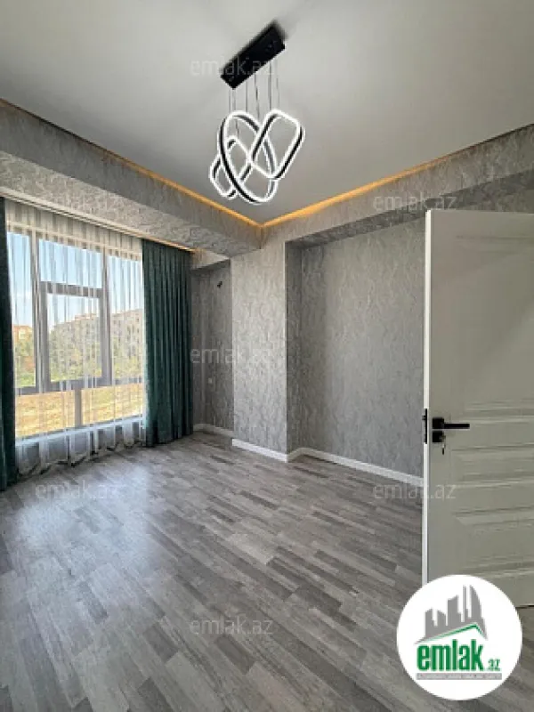 Satılır 2 otaqlı yeni tikili 80.5 m²