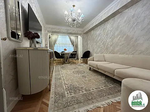 Satılır 2 otaqlı köhnə tikili 70 m²