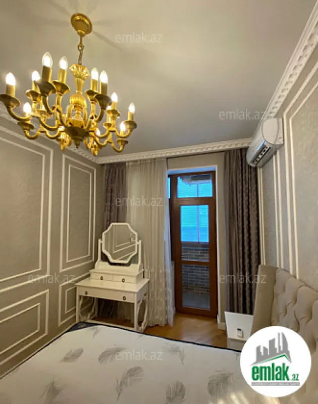 Satılır 4 otaqlı yeni tikili 125 m²